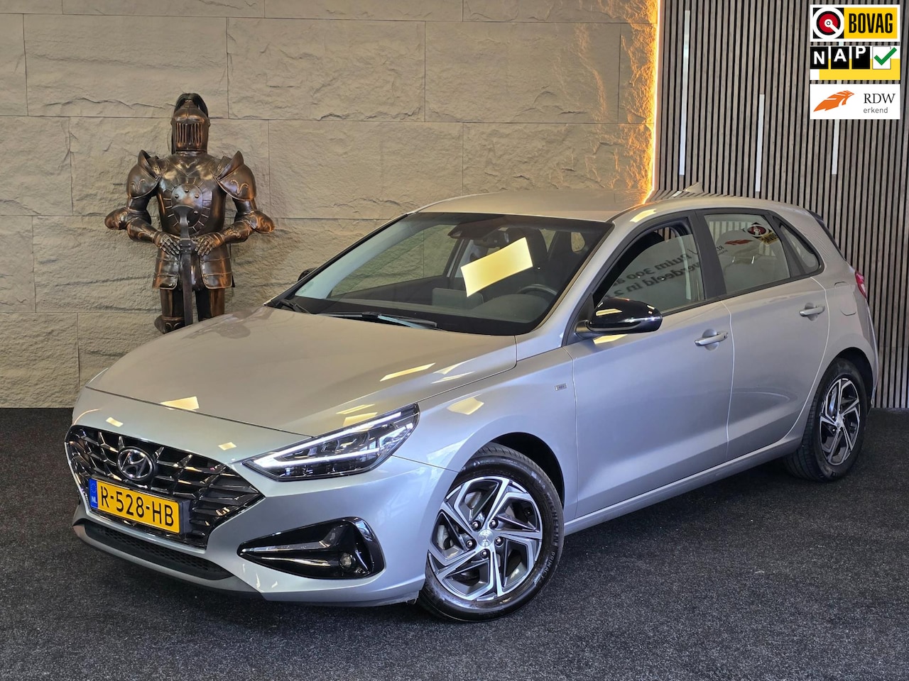 Hyundai i30 - 1.0 T-GDi MHEVComfort Smart Hybride|GARANTIE|NAP|CARPLAY|2e EIG - AutoWereld.nl