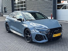 Audi RS3 - Limousine 2.5 TFSI RS 3 quattro Keramisch|Bang & Olufsen|Kemora Gray Metallic