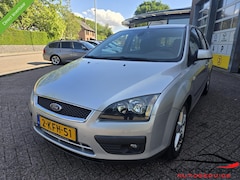 Ford Focus - 1.6-16V Champion