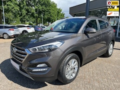 Hyundai Tucson - 1.6 GDi i-Motion, Automaat, Navi, Panodak, Camera, 4wd, 177 pk