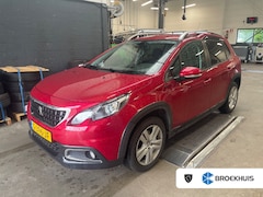 Peugeot 2008 - 1.2 PureTech Signature Automaat | Trekhaak| Navigatie | Parkeersensoren | DAB | Cruise Con