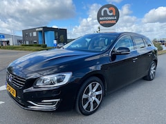 Volvo V60 - 2013 * 2.4 D6 AWD Plug-In Hybrid Summum * AUTOMAAT * LMV * LED * CLIMA