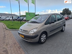 Citroën Xsara Picasso - 2.0i-16V Différence 2 / AUTOMAAT / Nette auto / Nieuwe APK