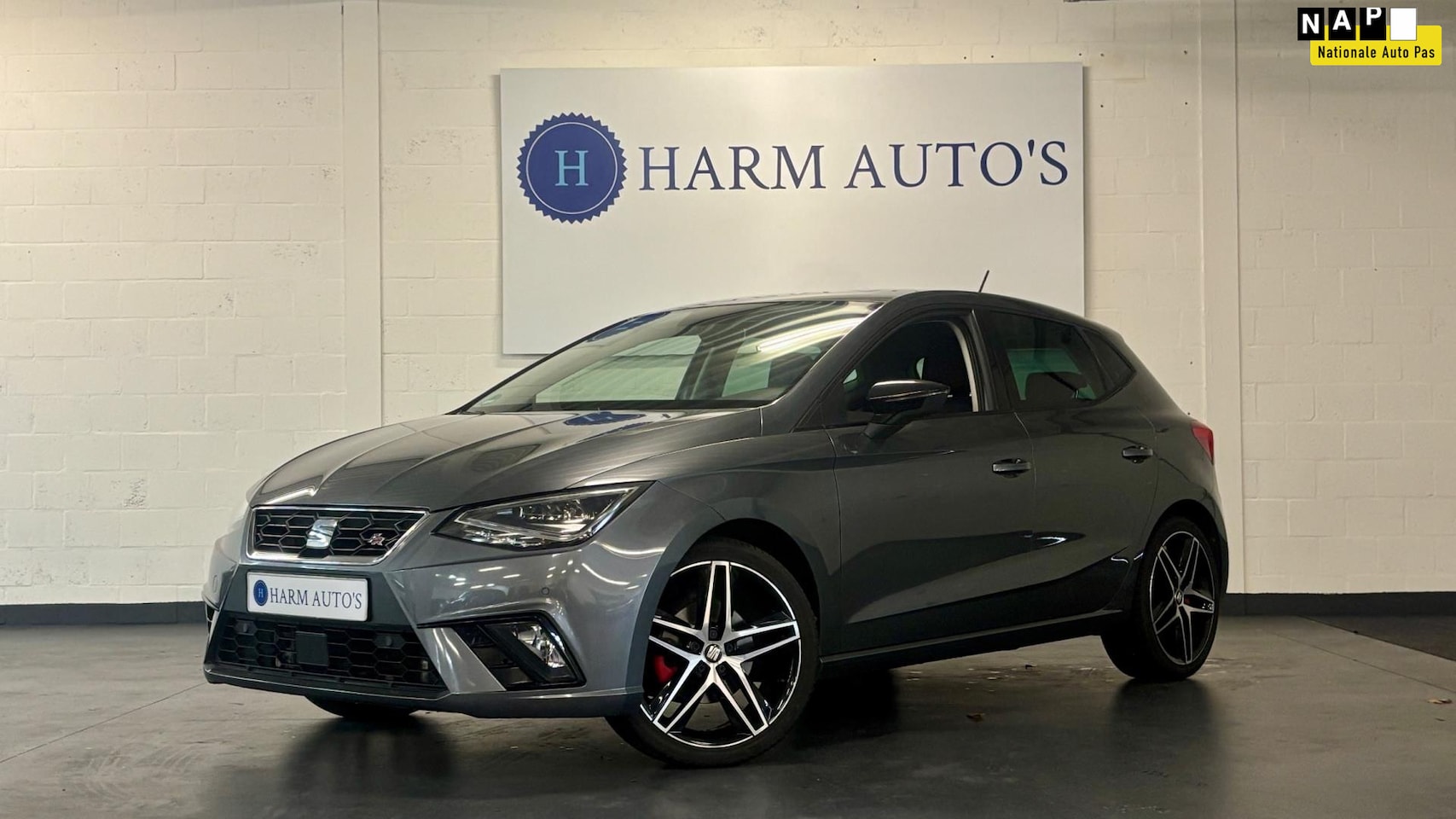 SEAT Ibiza - 1.0 TSI FR 116pk Navi / LED / Cruise / PDC / CAM / Clima / '18' - AutoWereld.nl