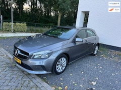 Mercedes-Benz A-klasse - 180 camera Leer 1 JAAR GARANTIE