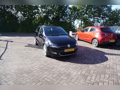 Volkswagen Polo - 1.4-16V Highline AUTOMAAT CARPLAY CRUISE