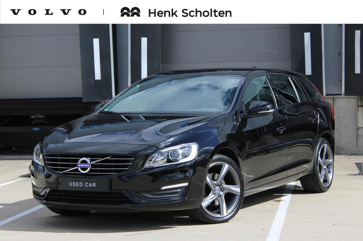 Volvo V60 - T3 Polar+ Dynamic | Camera achter | Cruise control | Afneembare trekhaak | Stoelverwarming - AutoWereld.nl