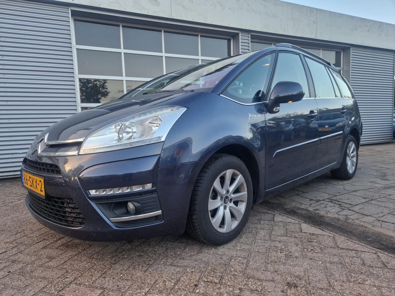 Citroën Grand C4 Picasso - 1.6 VTi Ligne Business 7p 1.6 VTi Ligne Business 7p - AutoWereld.nl