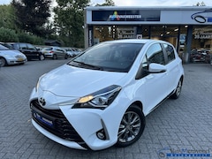 Toyota Yaris - 1.5 VVT-i 112PK 5drs Aspiration 1eEig|79dKM|Standkachel|Navi|Camera
