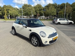 MINI One - 1.6 Kite White
