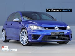 Volkswagen Golf - R 4Motion