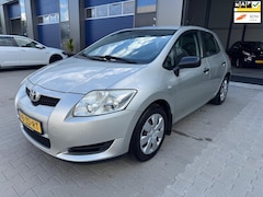 Toyota Auris - 1.6-16V Terra airco nap parkeersensor super nette auto