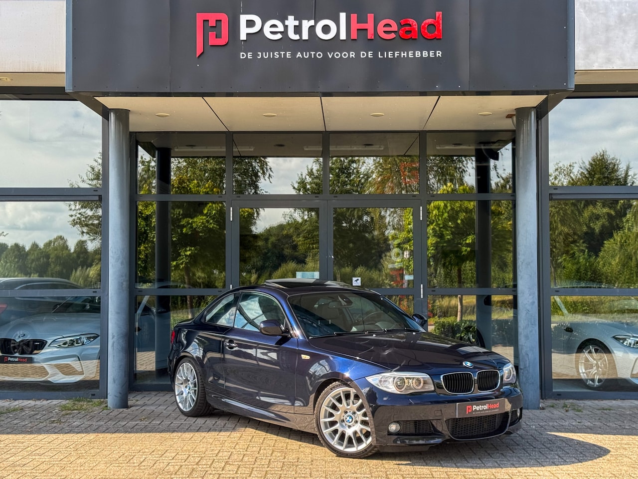 BMW 1-serie Coupé - 125i Coupé M Sport Edition, Carbon Zwart, Schuifdak, Leer - AutoWereld.nl