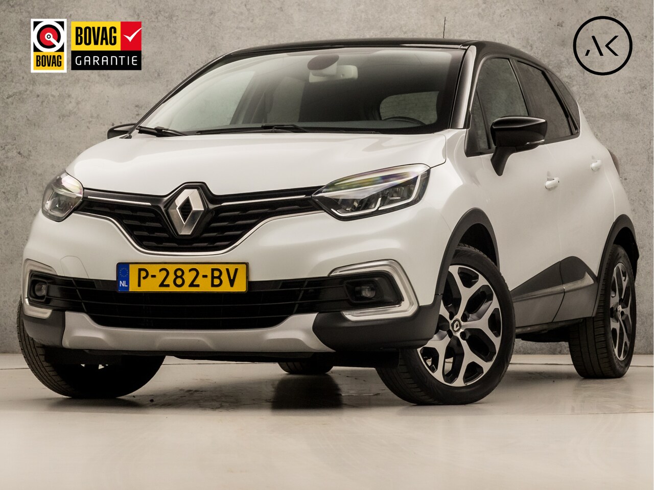 Renault Captur - 0.9 TCe Intens Sport (APPLE CARPLAY, NAVIGATIE, CLIMATE, LEDER, CRUISE, GETINT GLAS, SPORT - AutoWereld.nl