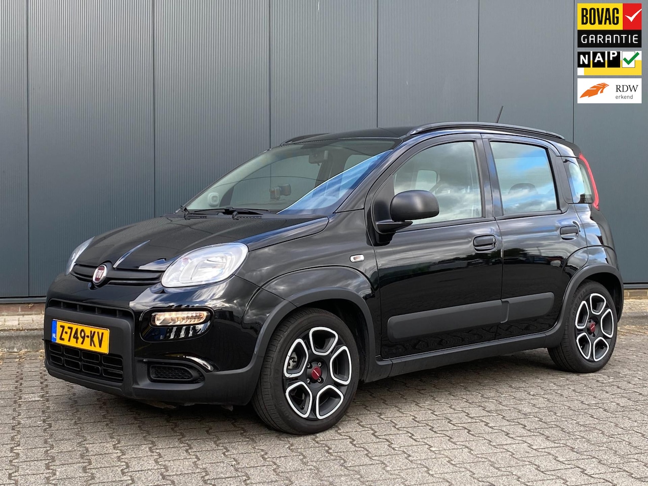 Fiat Panda - 1.0 Hybrid City Life | 5-persoons | Airco | Telefoon | DAB+ | BOVAG Garantie - AutoWereld.nl