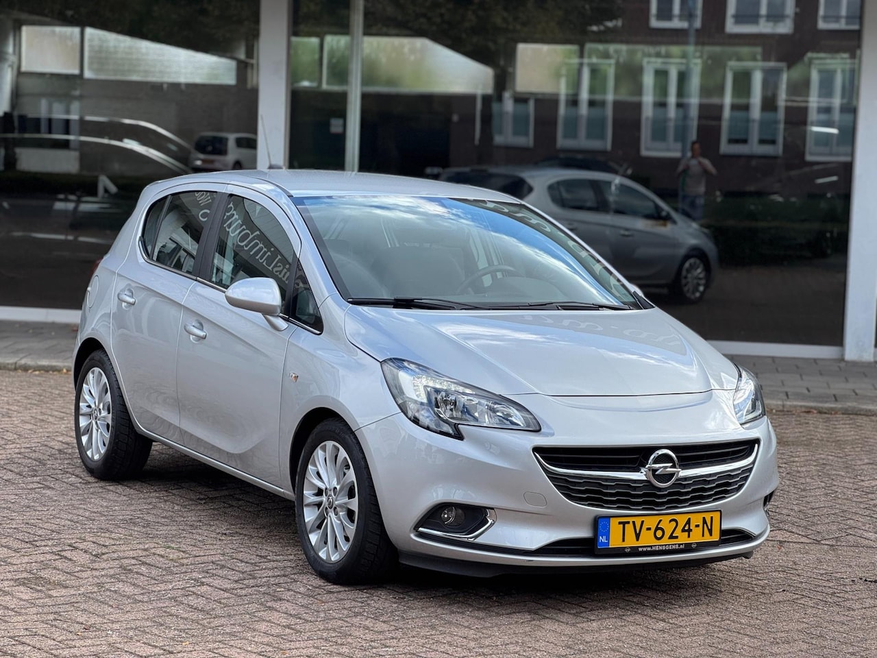 Opel Corsa - 1.4 Online Edition|Navigatie|Half Leer|Origineel Nederlands|Automaat - AutoWereld.nl
