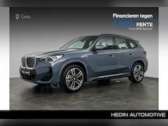 BMW iX1 - eDrive20 67 kWh M Sport Edition | Comfort Access | Trekhaak met elektrisch wegklapbare kog