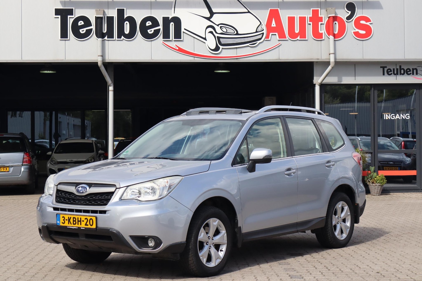 Subaru Forester - 2.0 Executive Climate control, Navigatie, Cruise control, Schuif- kanteldak, Trekhaak, Cam - AutoWereld.nl