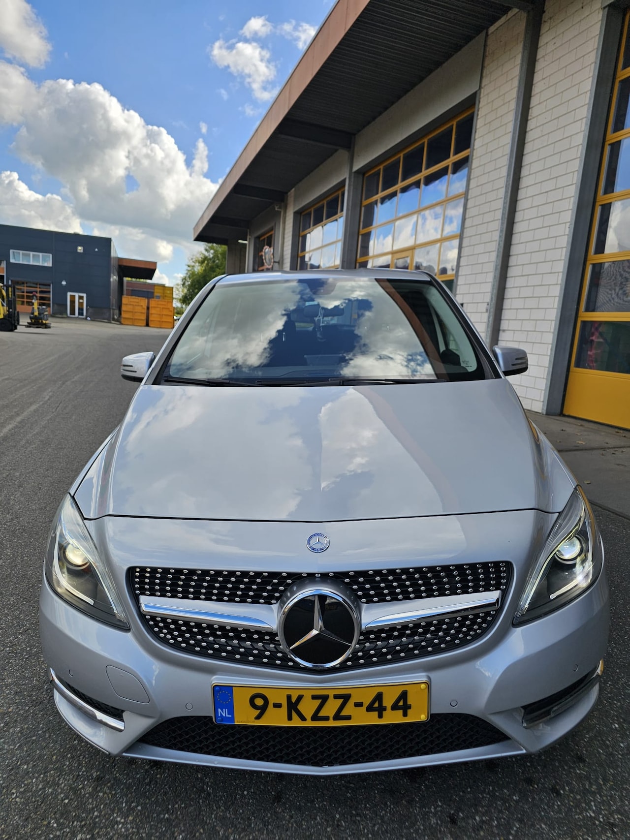 Mercedes-Benz B-klasse - 180 Ambition - AutoWereld.nl