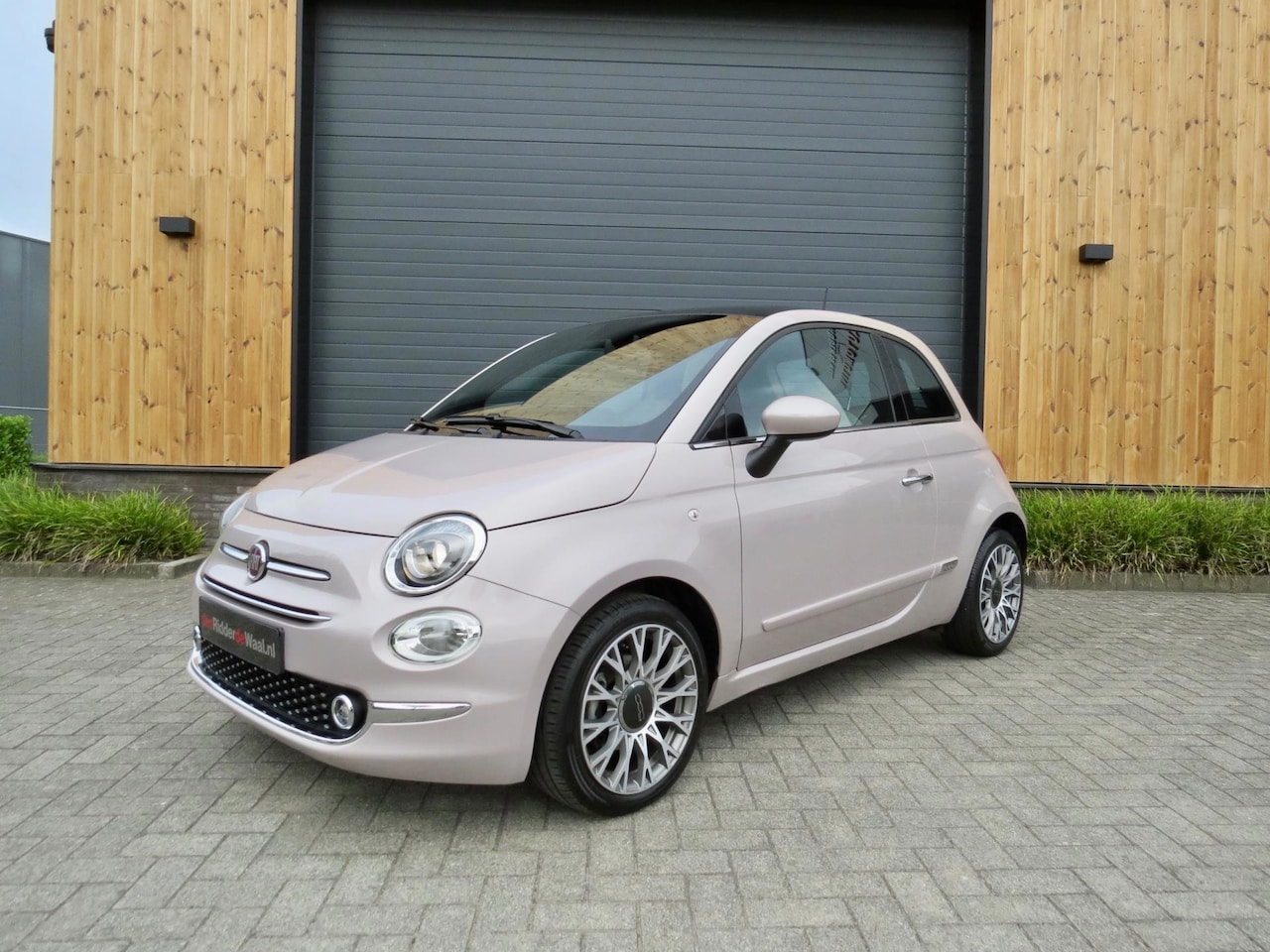Fiat 500 - 1.0 Hybrid Star *Big Navi *Carplay *Unieke kleur - AutoWereld.nl
