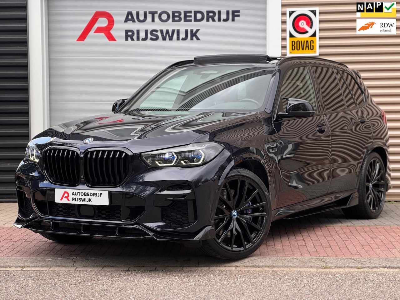 BMW X5 - XDrive45e High Executive Pano/Memory/360/Laser - AutoWereld.nl