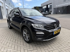 Volkswagen T-Roc - 1.0 TSI Style Business Led Nap Airco