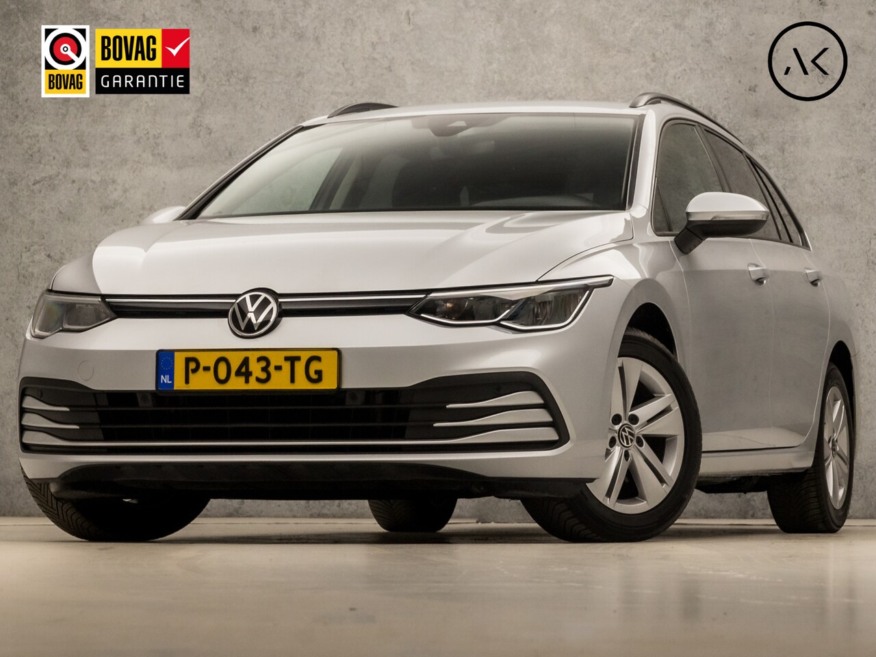 Volkswagen Golf Variant - 1.0 eTSI Sportline Automaat (APPLE CARPLAY, GROOT NAVI, CLIMATE, STUUR/STOELVERWARMING, SF - AutoWereld.nl
