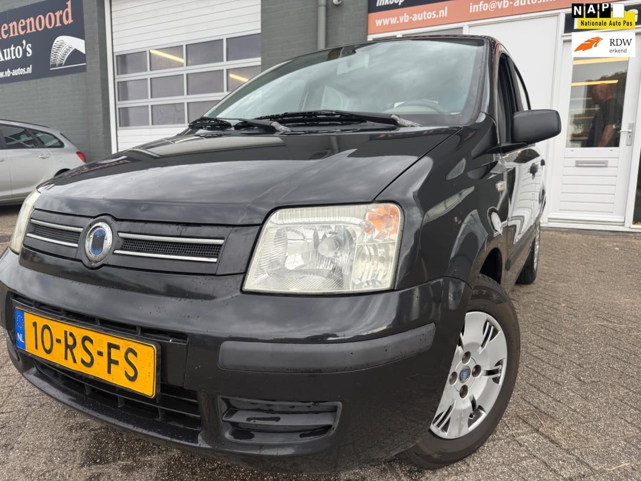 Fiat Panda - 1.2 Class van 3de Eigenaar in 5 drs met airco - AutoWereld.nl