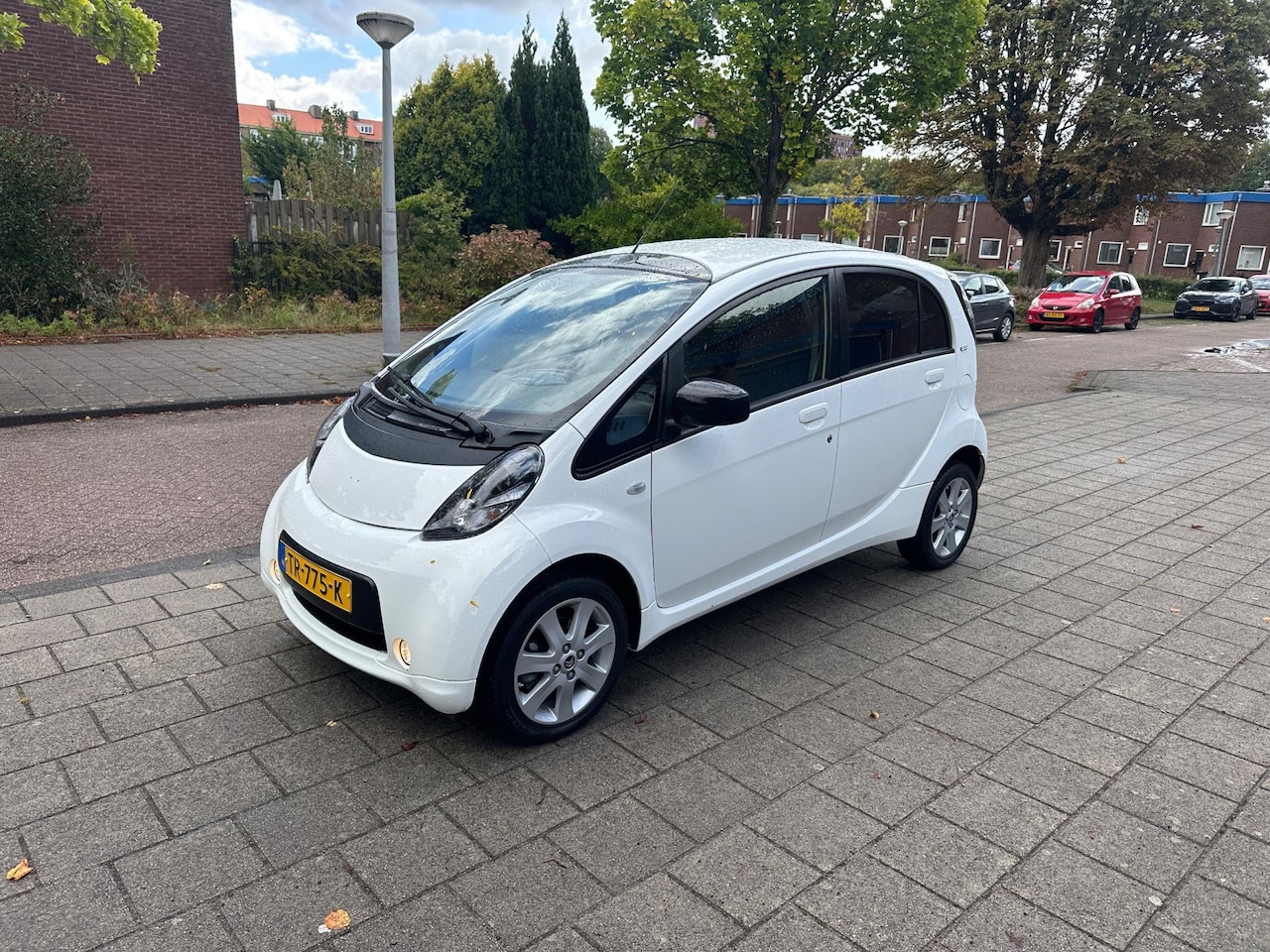 Citroën C-Zero - 4-persoons 16 kWh Airco I-Miev 1-eigenaar NAP NW APK - AutoWereld.nl