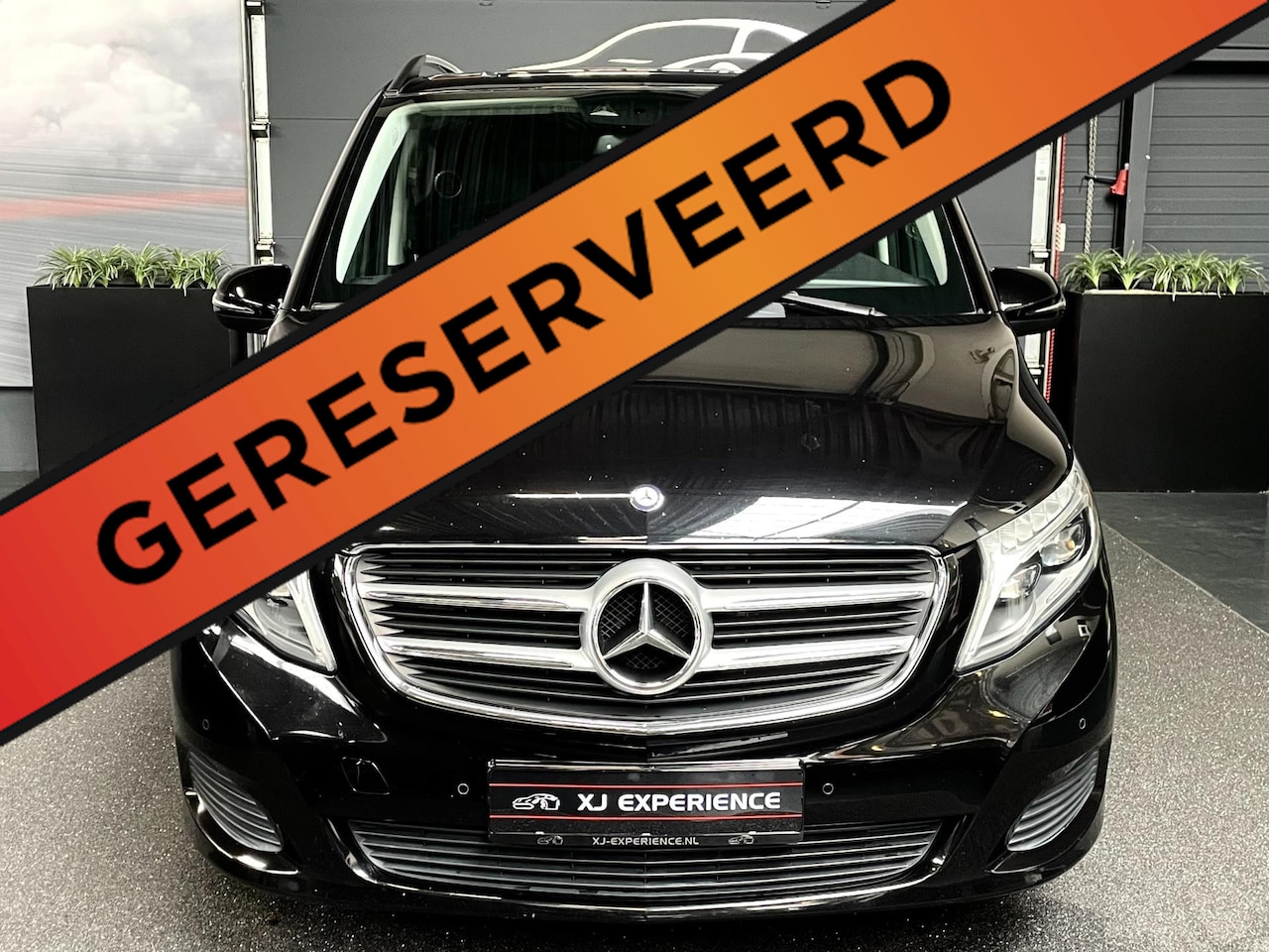 Mercedes-Benz V-klasse - 220d Lang DC LEER NAVI 2x SCHUIFD NAP 165 PK - AutoWereld.nl