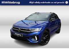 Volkswagen T-Roc - 1.5 TSI 150pk R-Line DSG Automaat BLACK STYLE / Panorama dak / LED IQ Matrix / NAVI / LM 1