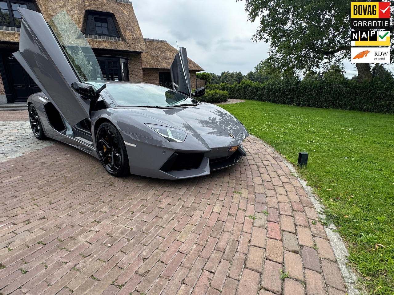 Lamborghini Aventador - 6.5 V12 LP700-4 | BTW AUTO|AKRAPOVIC|50 Year - AutoWereld.nl