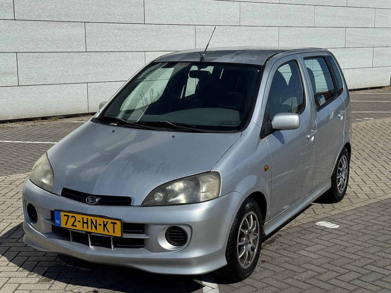 Daihatsu Young RV - 1.3-16V VTi inruilkoopje / AIRCO / LM VELGEN - AutoWereld.nl