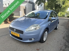Fiat Grande Punto - 1.4 Dynamic NIEUWE APK / Airco / Elec Pakk