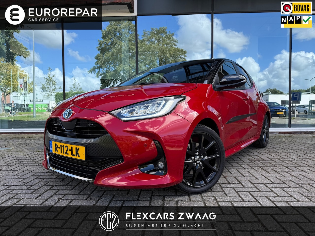 Toyota Yaris - 1.5 Hybrid Executive - Automaat - JBL - Climate - Navi - Winterpakket - AutoWereld.nl