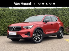 Volvo XC40 - B4 Plus Dark Pilot Assist | Trekhaak | H&K Audio | Elektr. stoel