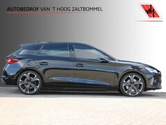 CUPRA Leon - 1.4 e-Hybrid 245pk VZ Performance CURPA KNOP CARPLAY ACC WINTERPAKKET