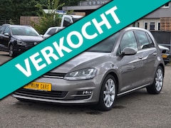 Volkswagen Golf - 1.4 TSI Highline Auto Airco / PDC / Carbon Finish