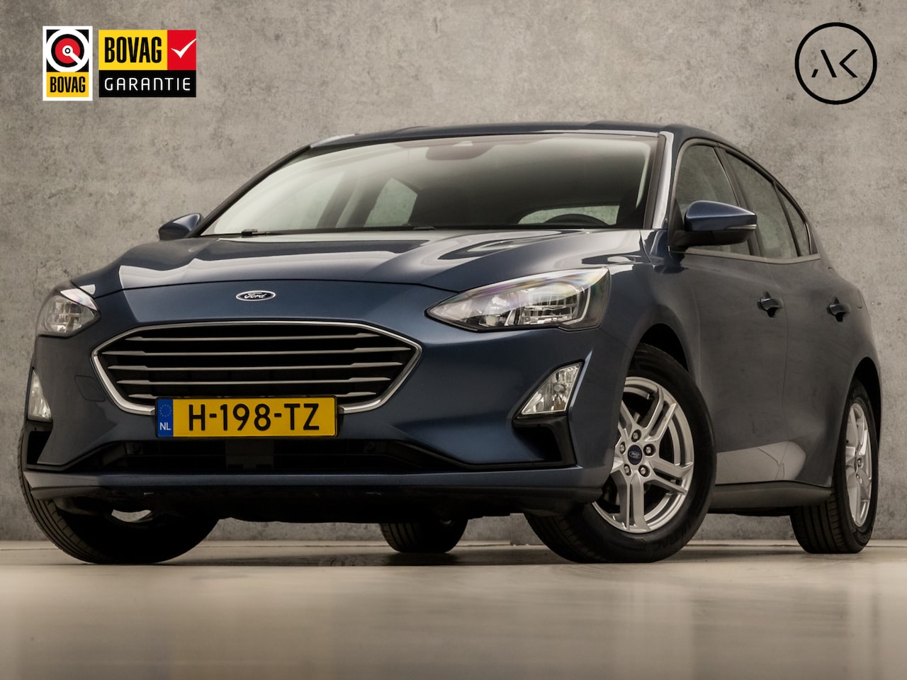 Ford Focus - 1.0 EcoBoost Sport (APPLE CARPLAY, GROOT NAVI, CRUISE, SPORTSTOELEN, LANE ASSIST, PARKEERS - AutoWereld.nl