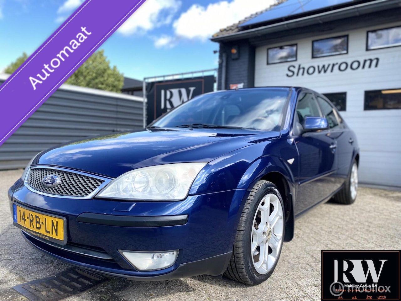 Ford Mondeo - 2.0-16V Futura AUTOMAAT*AIRCO*STOELVERWARMING - AutoWereld.nl