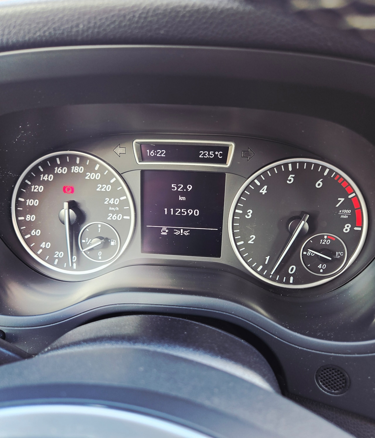 Mercedes-Benz B-klasse - 180 Ambition chrome en sportpakket - AutoWereld.nl