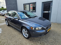 Volvo S40 - 2.4 Summum / Nieuw Distributieriem / Airco /Cruise