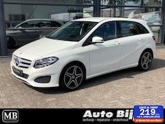 Mercedes-Benz B-klasse - 180 achteruitrijcamera, airco, stoelverwarming, trekhaak,