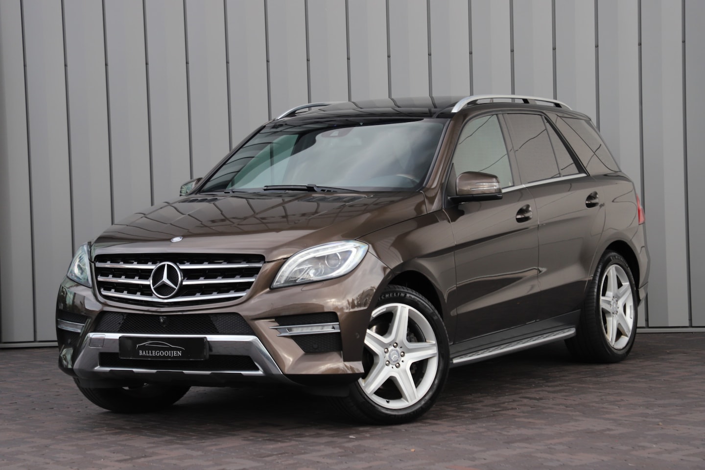 Mercedes-Benz M-klasse - 350 AMG BlueTEC 4-Matic | 258PK | Luchtvering | Pano | Memory | Sfeerverlichting | ILS | L - AutoWereld.nl