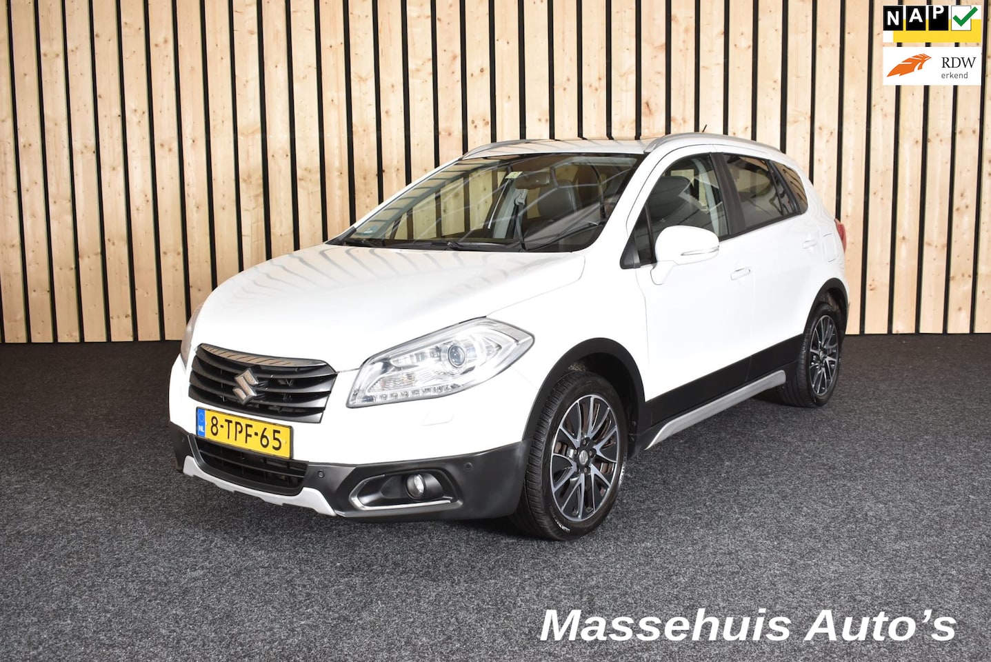 Suzuki SX4 S-Cross - 1.6 High Executive 1e eig. Trekhaak Leer Panoramadak Navi Clima Cruise LED Xenon PDC Nwe A - AutoWereld.nl