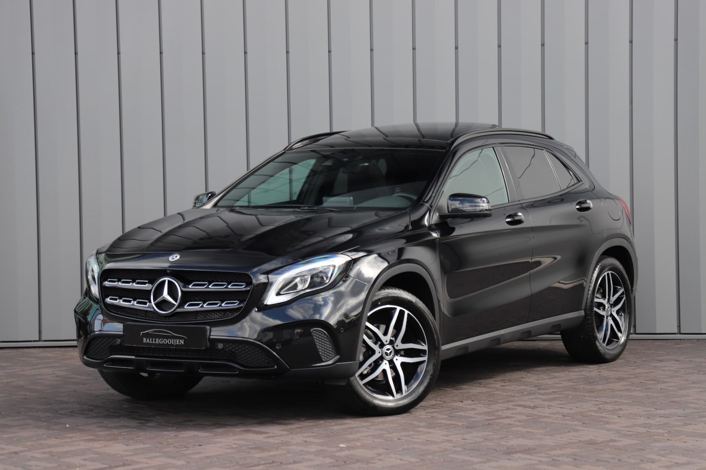 Mercedes-Benz GLA-Klasse - 200 Aut7 | 156PK | Panoramadak | Led | Stoelverwarming | Clima | 360 Camera | Cruise-contr - AutoWereld.nl