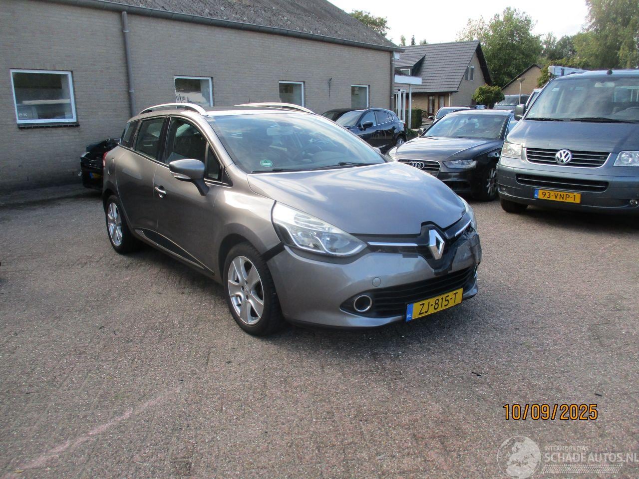 Renault Clio Estate - 0.9 TCe - AutoWereld.nl