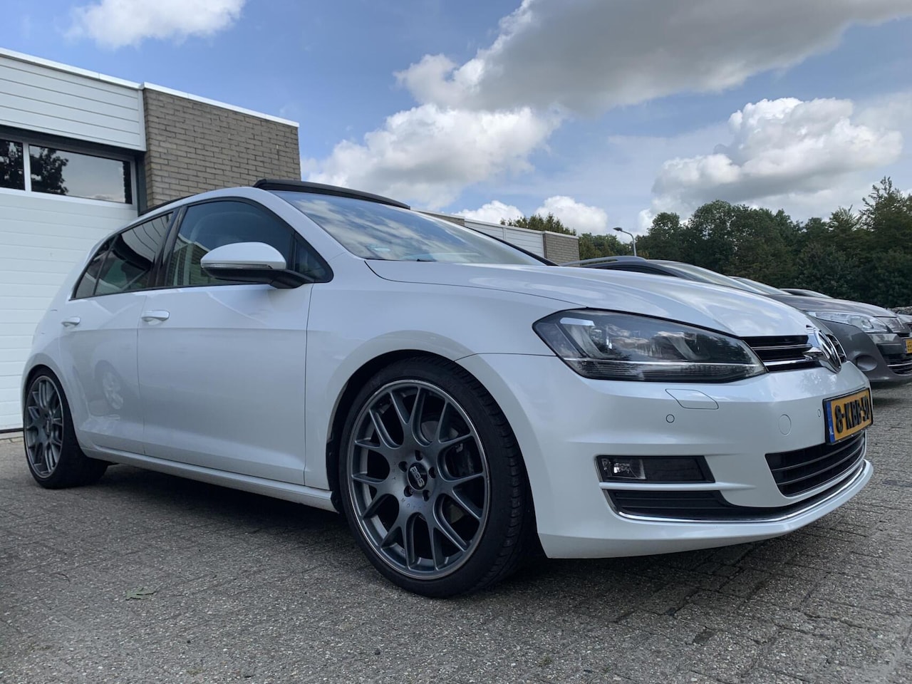 Volkswagen Golf - 7 1.4 TSI Highline NAP NWE APK Panodak Navi Trekhaak Airco Cruise control 19'' BBS velgen - AutoWereld.nl