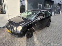 Volkswagen Polo - 1.4-16V Athene AIRCO/ CRUISE CONTROL/ NAP/ 3DRS