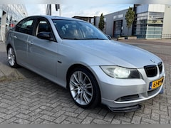 BMW 3-serie - 318i Dynamic Executive APK 1 jaar